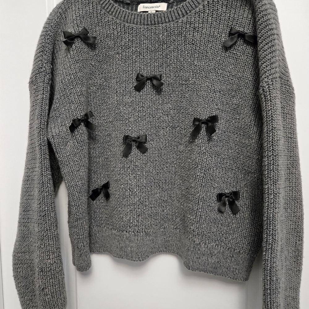 Francesca's Collections Gray Sweater with Black Bow Accents